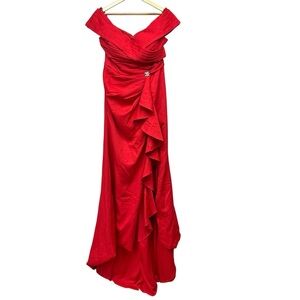 NWT Missacc Red Off-Shoulder Ruched Gown High-Low Slit Prom Gala Size 12